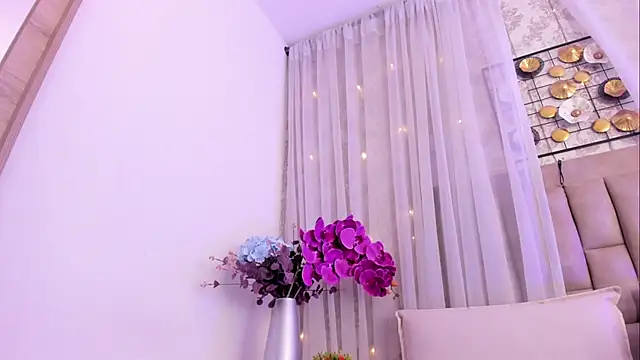 cannelasmith - CannelaSmith's free webcam - UK Sex Cams