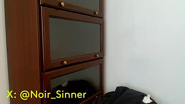 sinnernoir live sex cam