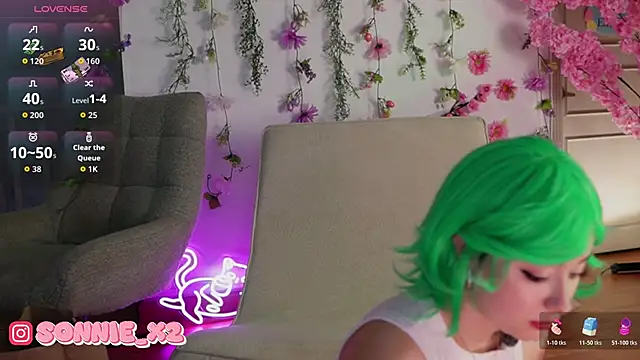 sonnie_mami - Sonnie_mami's free webcam - UK Sex Cams