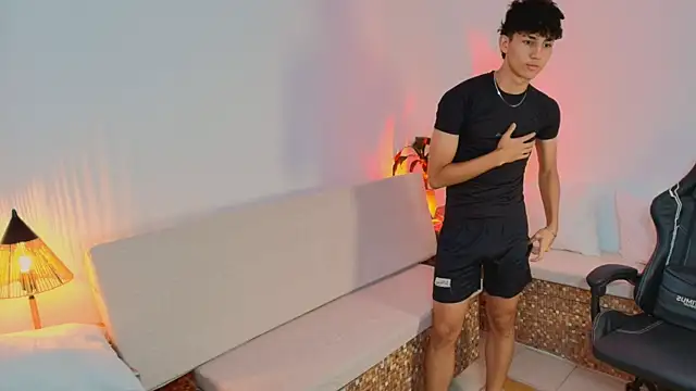 valentino_rey (M twink) - sexy and sensual nude
