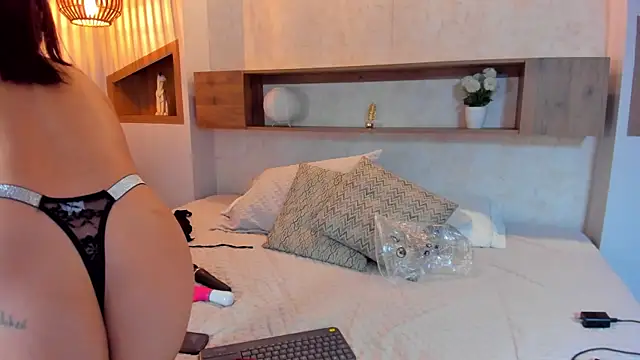 Emilly_Beaumont webcam
