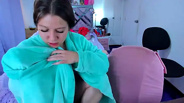 Luna_Analya webcam