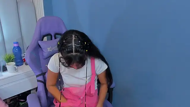 luly_dreams webcam