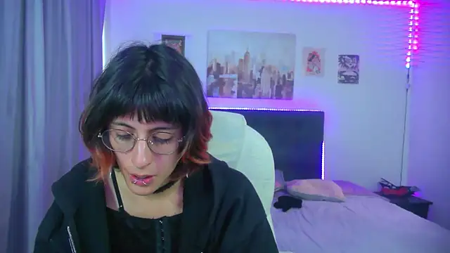 goth_minerva webcam