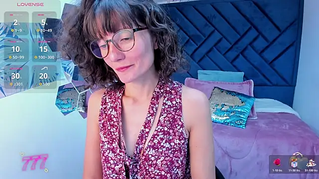 Valery_More__ webcam