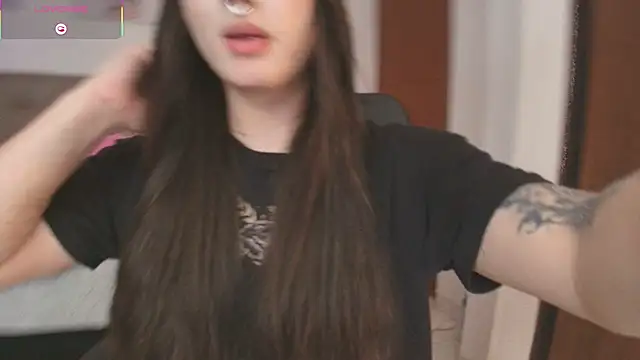 Miley_Baker webcam