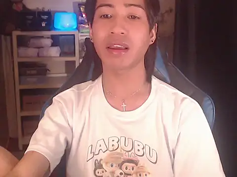 Erin_23 webcam