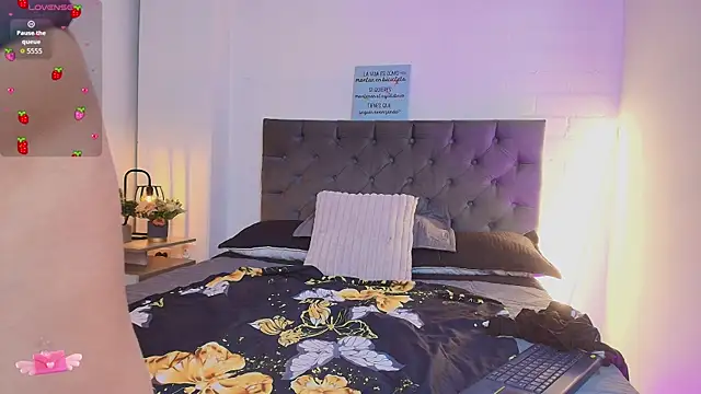 CamiilaReyes webcam