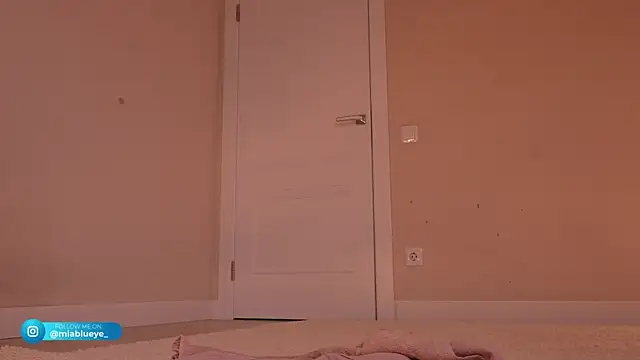 Miablueye webcam