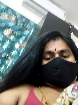 Tamilrojanew webcam