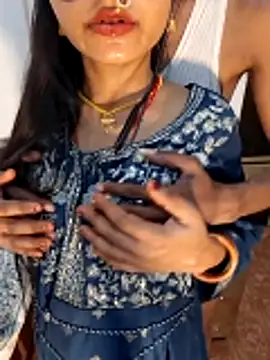 Hot_SALONI_21 webcam