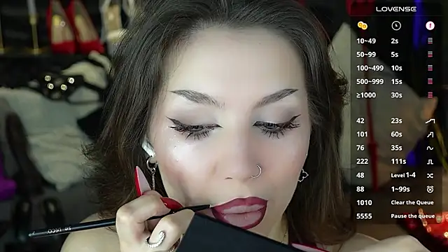mistressdarsy - MistressDarsy's free webcam - UK Sex Cams