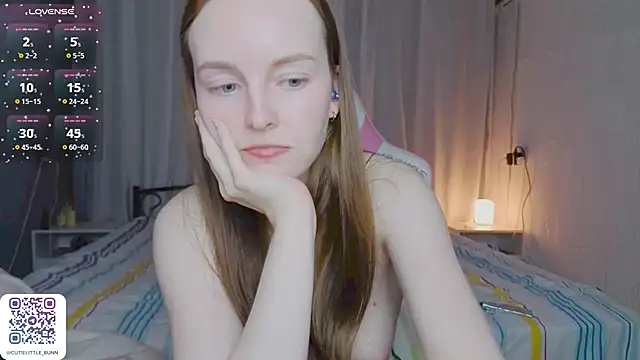 bae_cake_ webcam
