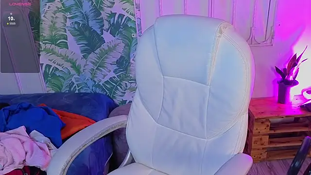_sharlotte777 webcam
