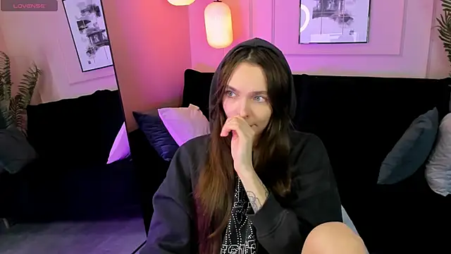 ChloeSunny webcam