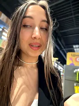 ICrazyOneIRL webcam
