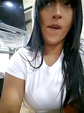 SaharQamar webcam