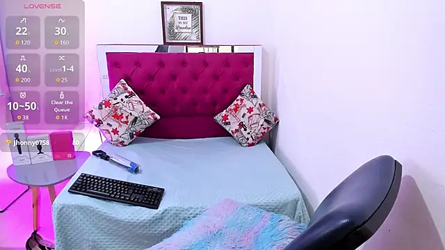 Samantha__F_W webcam