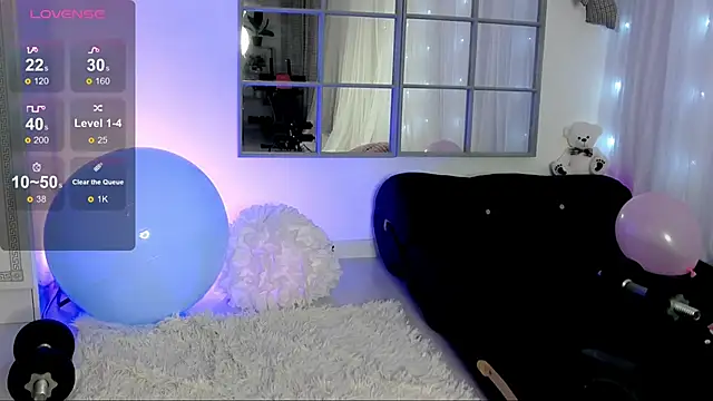 SarahRaynex webcam