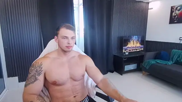 YourHotGreg webcam