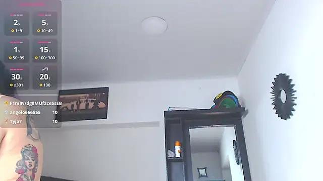 Vicky_hotmilf webcam