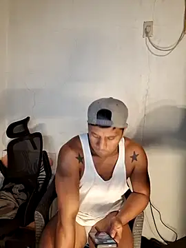 Felix_Asher