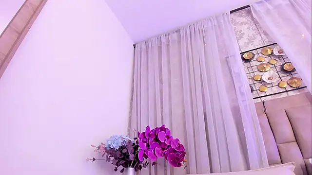 CannelaSmith webcam