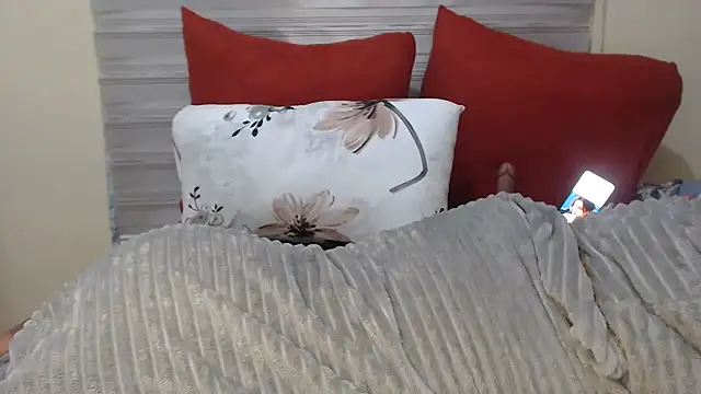 Foxybrownxx1 - Offline