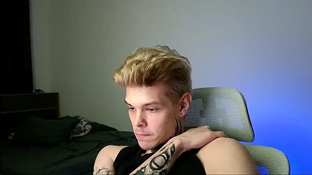 DENIS_HERE