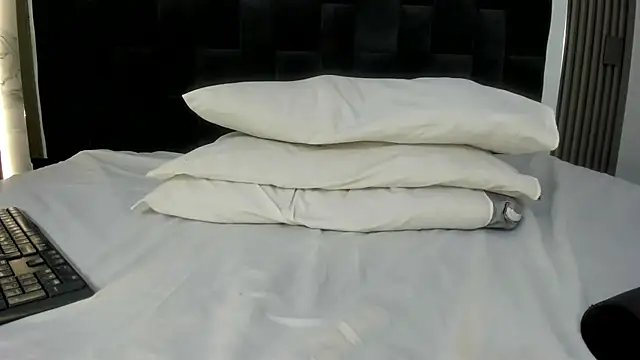 Nicolle_Smithh_ webcam
