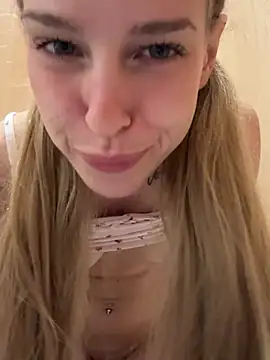 kira_mia