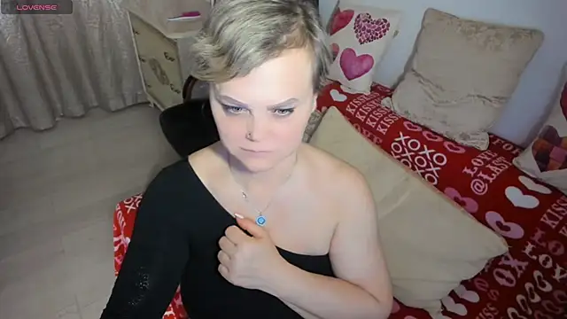 MildMature webcam