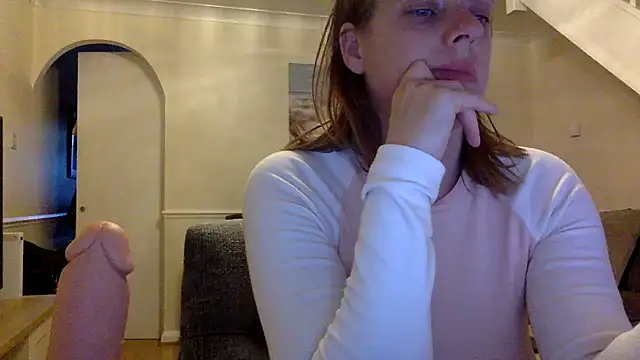 ElizabethArden42- webcam