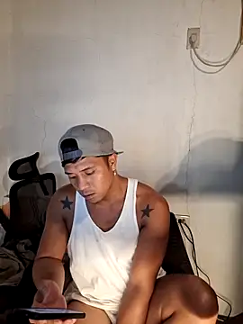 Felix_Asher webcam