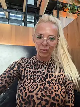 Reyna63
