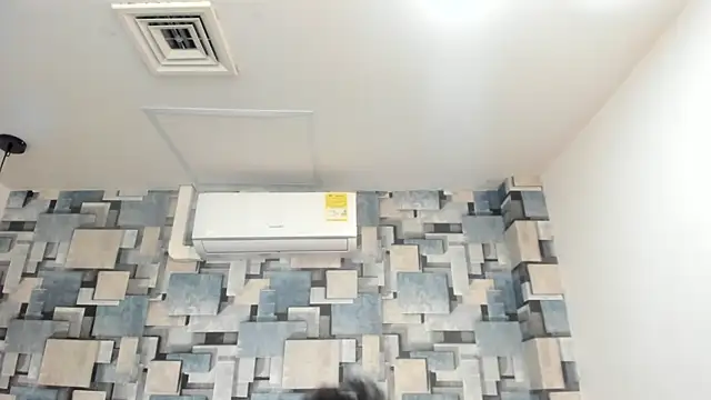 angel_dthroatt webcam