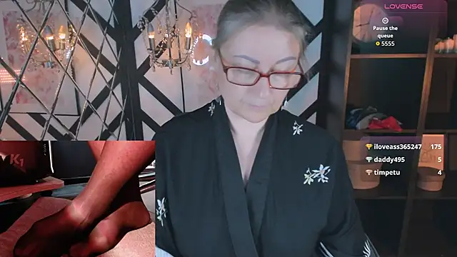 Alexandra_Kind webcam