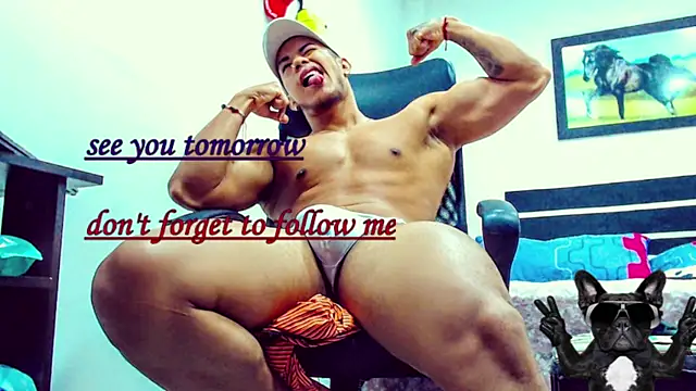 CRAZYBOYLOVE webcam
