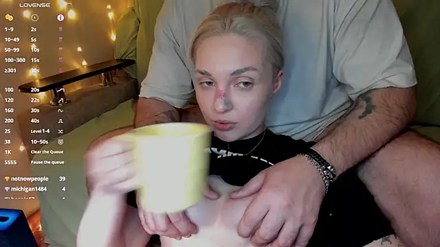 creampiiee webcam