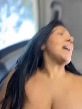 LittleMissEeve - Live Cams