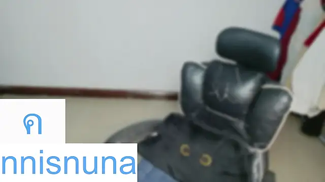 nunanunanuna webcam