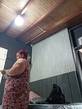 OneLustyBBW webcam