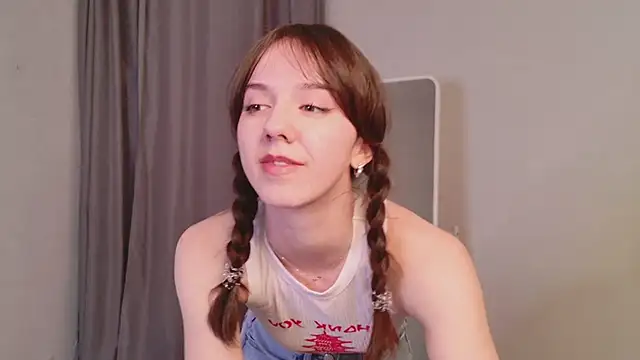Kira__candy webcam