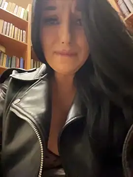 Tisha_Busty webcam