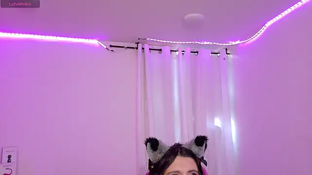 sachi_meow - Sachi_Meow's free webcam - UK Sex Cams