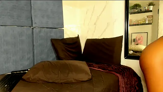 Ebonydollxx webcam