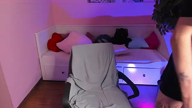 tommy_stars (M young) - hard cock