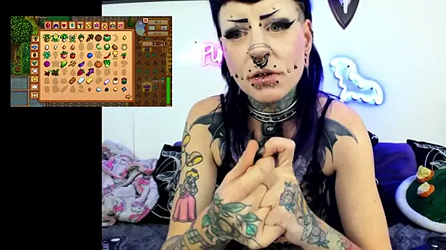 Purple_Coffin666 webcam