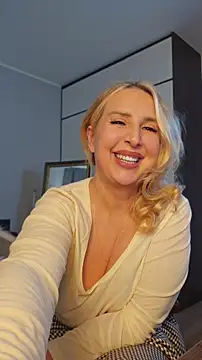 MariaRichi_ webcam