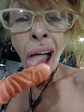 FrozenWaffle webcam